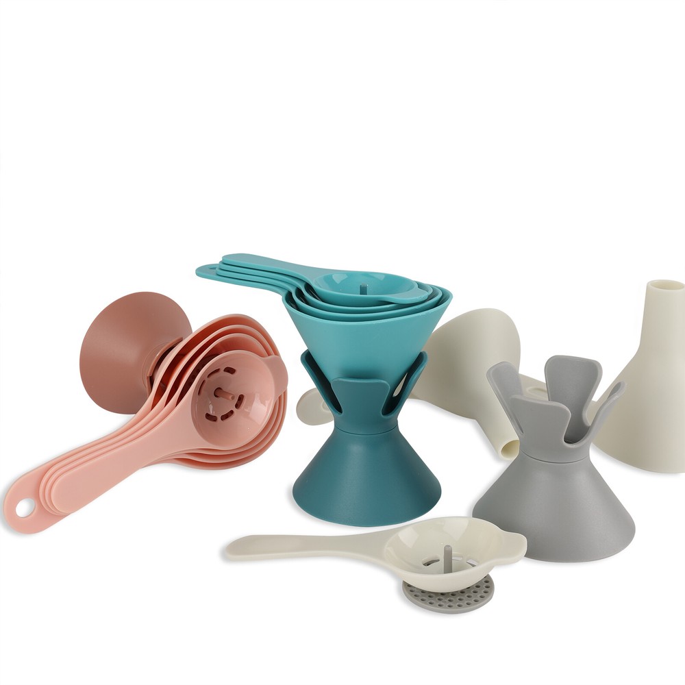 6PCS Kitchen Funnel Set with Detachable Strainer Filter & Egg Separator BPA-Free
