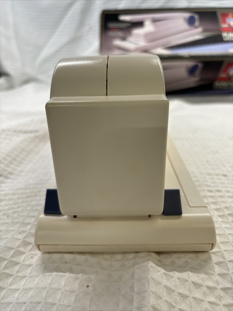 GBC DocuBind Heavy Duty 3-Hole Punch And Binding System