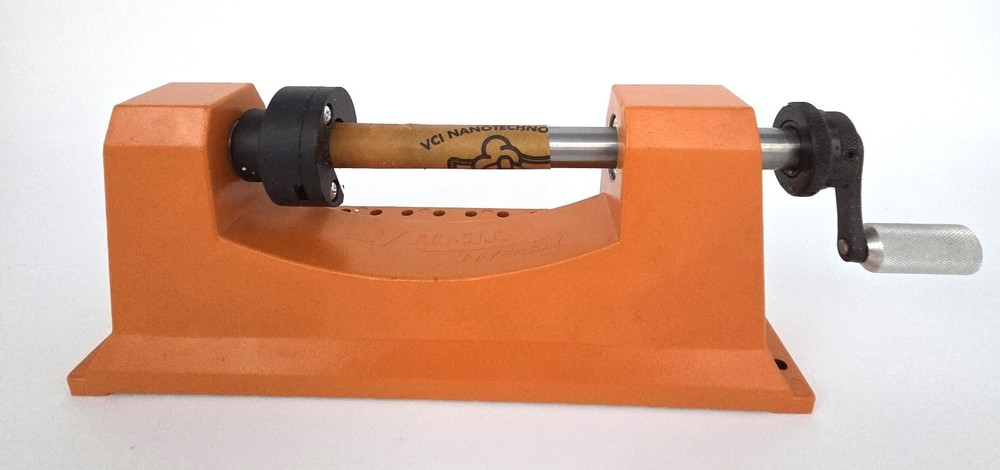 Lyman Universal Case Trimmer & 9 Pilots 7862003