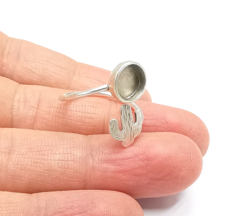 Cactus Ring Blank Setting Base Cabochon Bezel Silver Plated Brass 8mm G33054