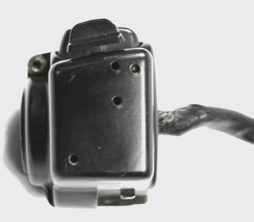04 Harley Electra Glide Classic FLHTCI Left Control Switch