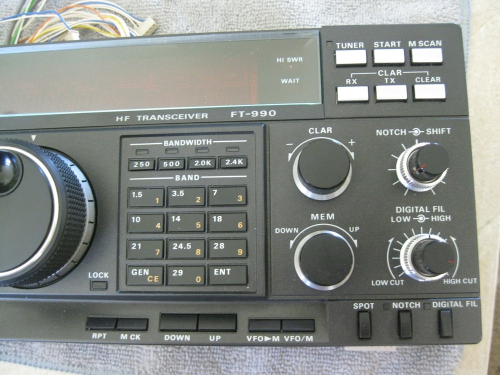 Yaesu FT-990 FRONT PANEL COMPLETE with display in Nice shape-works great