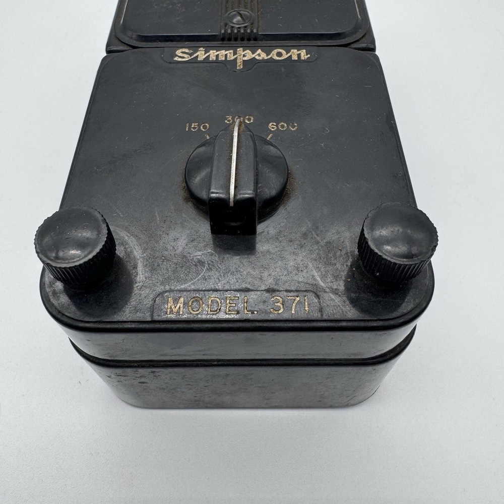 Simpson 371 AC Voltmeter 600V