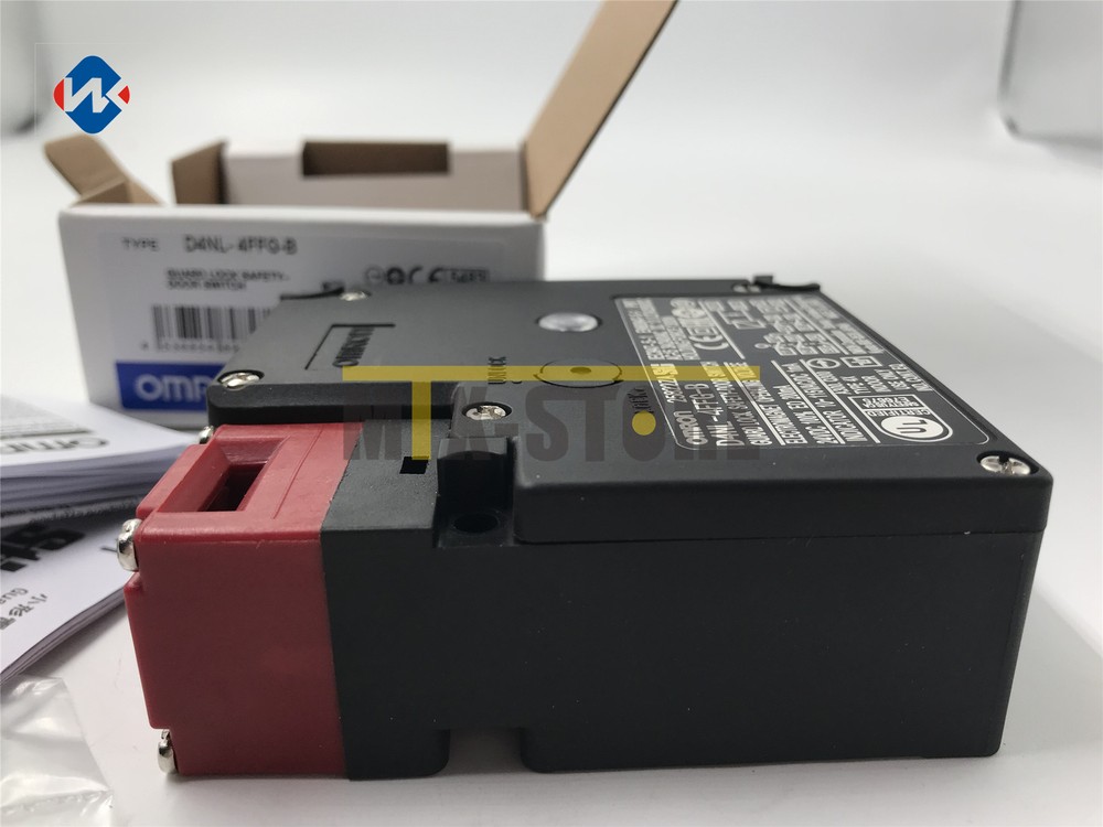 1PCS NEW BRAND OMRON D4NL-4FFG-B