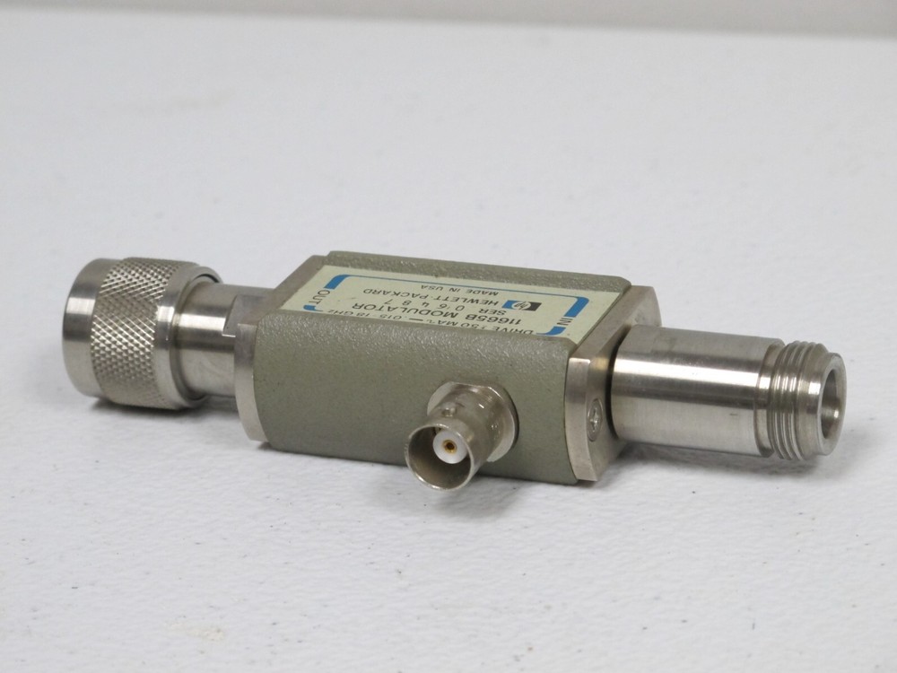 HEWLETT PACKARD 11665B RF MODULATOR,USED,N-COAXIAL