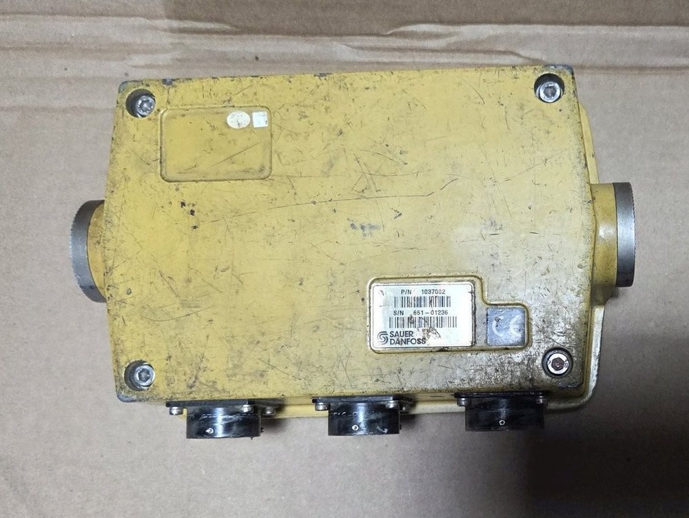 Topcon System 5 Grade and Slope control box 1037002 TSD Sauer Danfoss