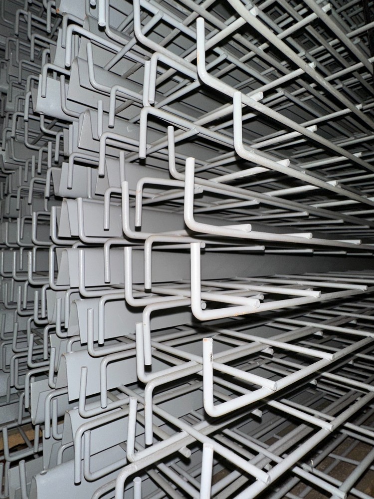 48" x 46" waterfall wire deck - ready to go!