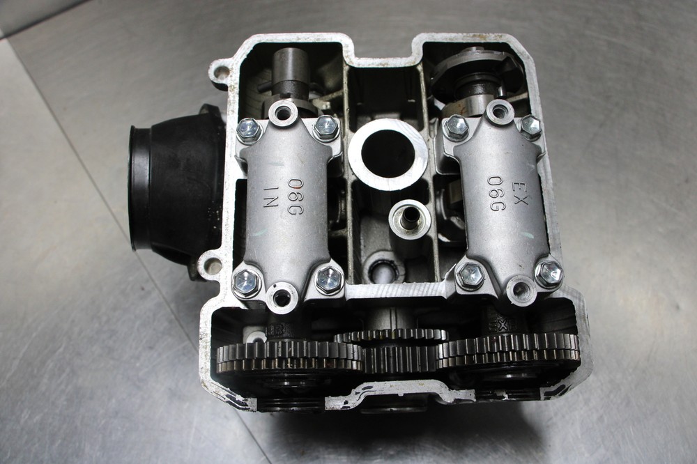 03-05 SUZUKI SV1000 Engine Motor Cylinder Head BOTTOM