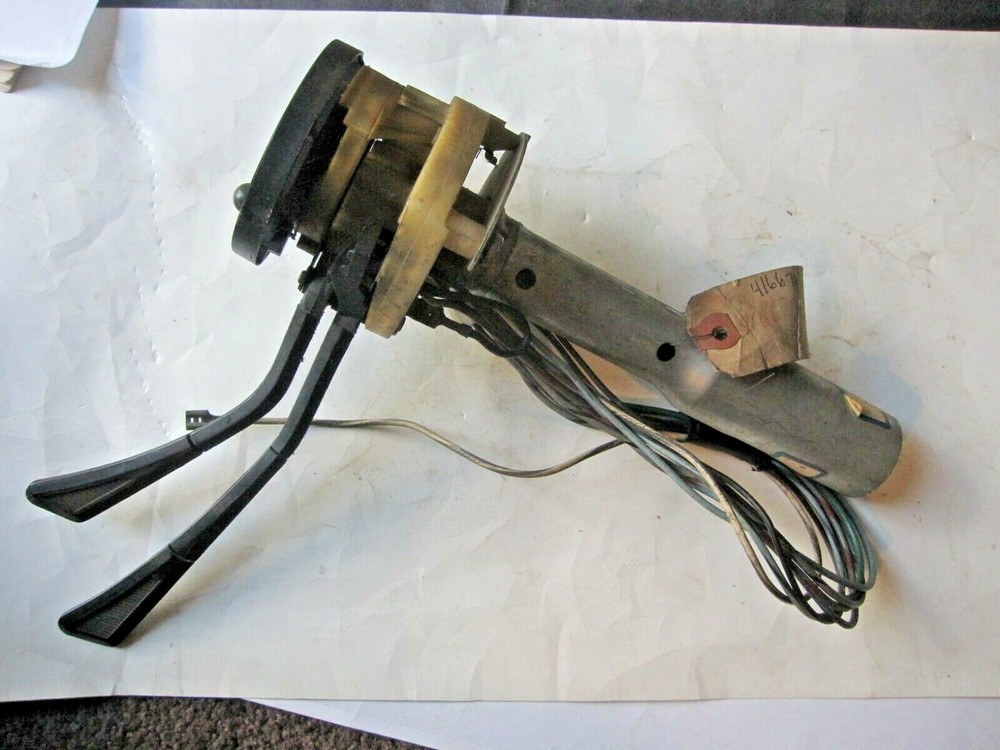 FIAT 124 SEDAN WAGON 1967-70 STEERING COLUMN SWITCH USED