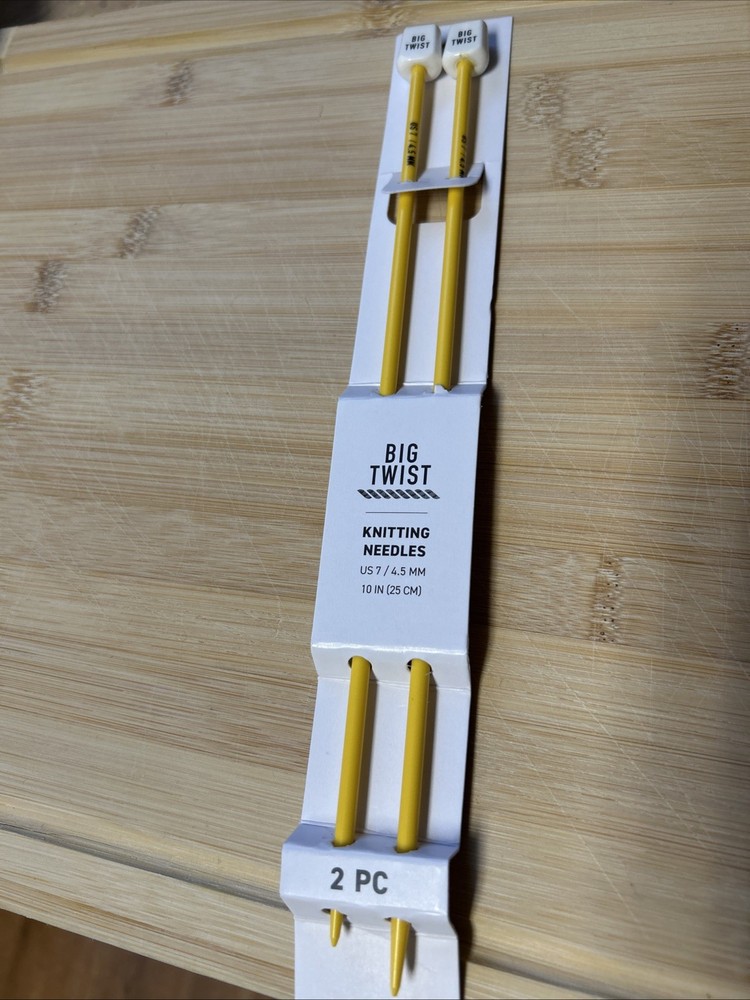 Big Twist Knitting Needles