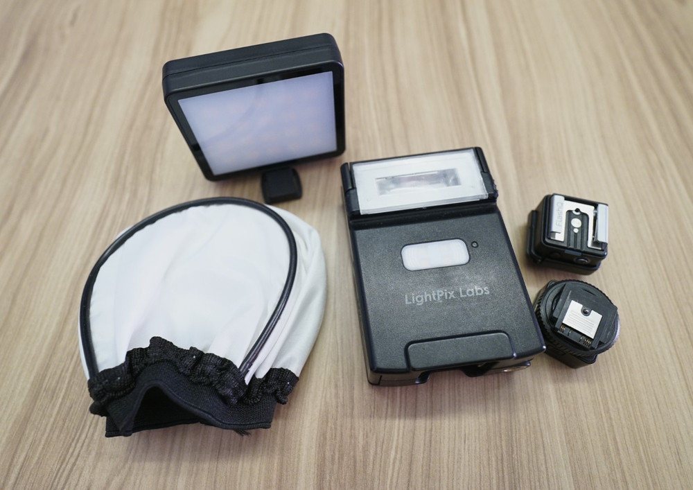 LightPix FlashQ x20 w/ Transmitter for Sony, 1 x Receiver, LED light, Diffuser