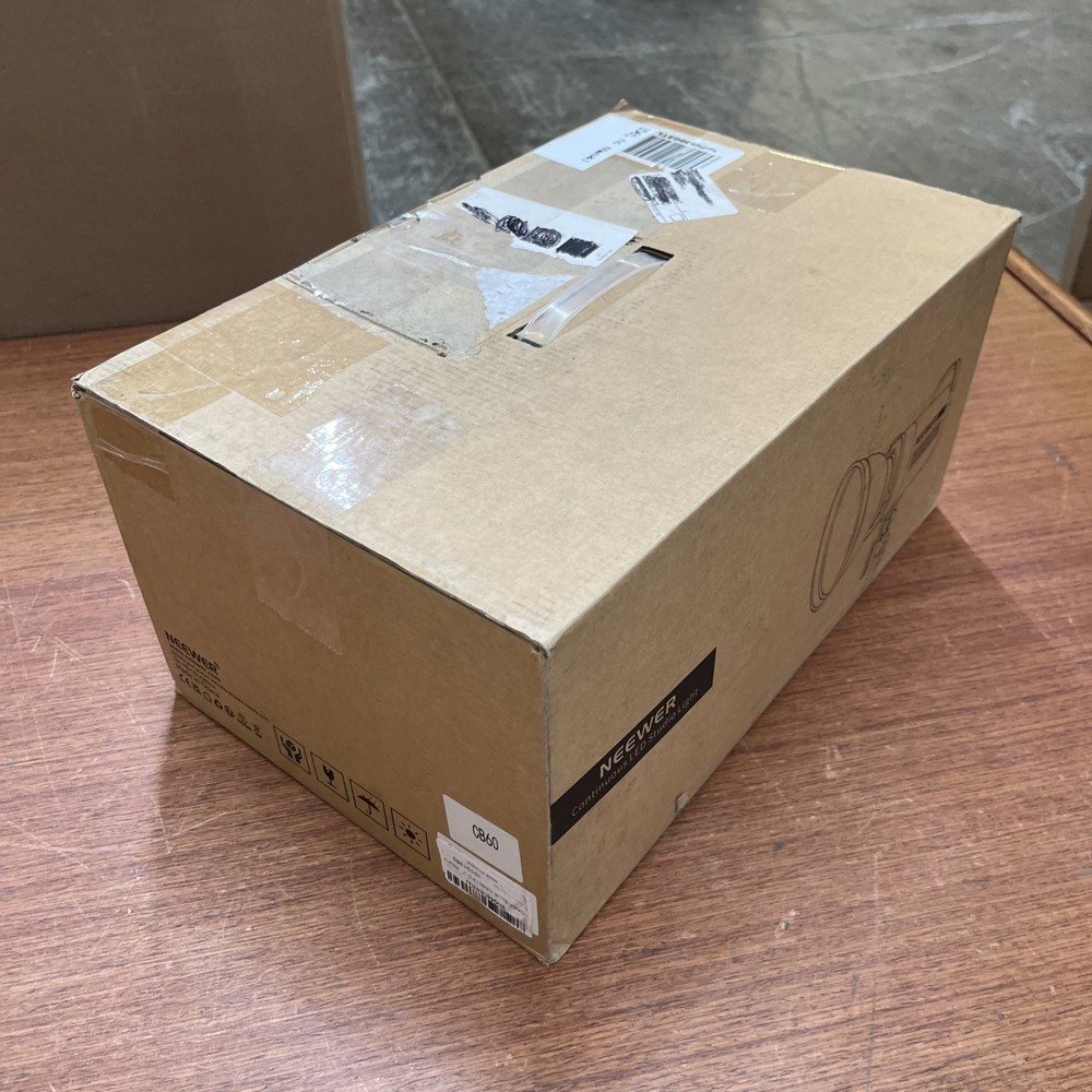 NEEWER CB60 LED Video Light