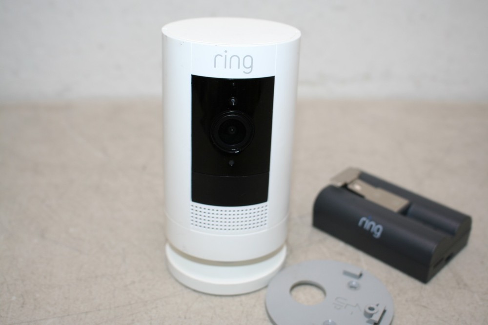 Ring 5UM7E5 White Stick Up Cam Battery Security Camera- Tested/Working