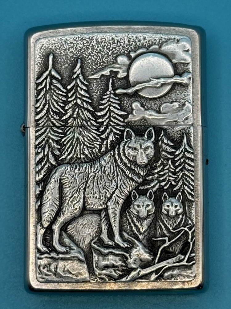 2019 Timberwolves Full Moon Wolf Emblem Chrome Zippo Lighter