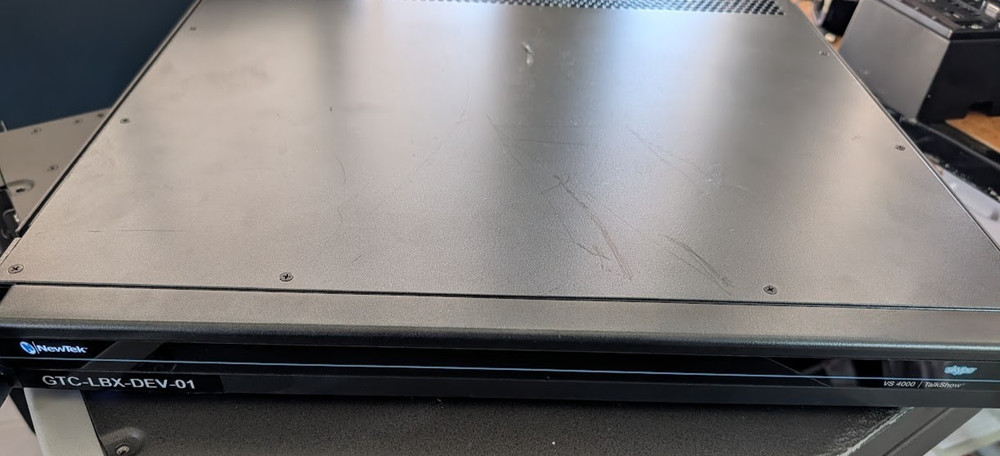 NewTek TalkShow VS 4000 Multi-Channel Video Calling System Skype