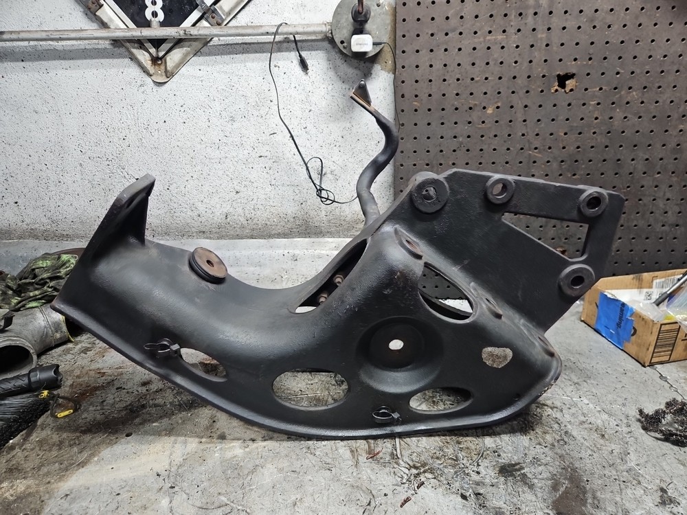 2017 International Prostar Right Passenger Frame Horn 3843482c3