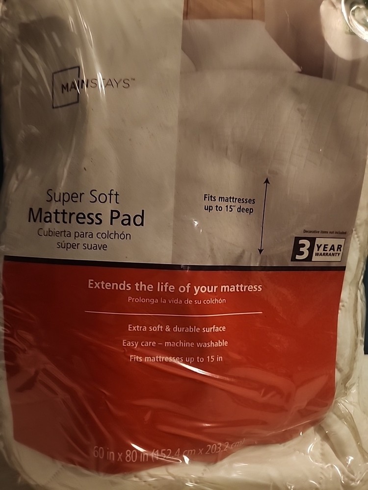 Mainstays Super Soft Quilted Mattress Pad, Queen Packaging Damaged