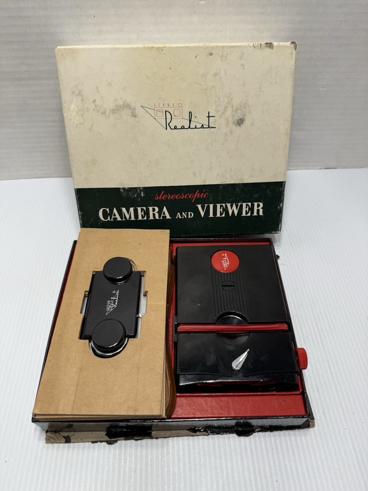STEREO REALIST CAMERA & Viewers Stereoscopic Bundle With Original Box Strap
