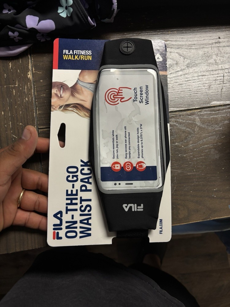 Fila Phone Carrier