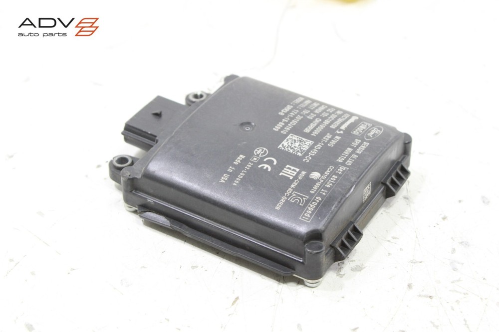 2017 - 2024 FORD EDGE REAR RIGHT SIDE BLIND SPOT RADAR SENSOR MODULE OEM