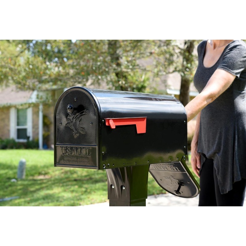 OM160BEC Outback Double Door, Large Capacity Mailbox, Black