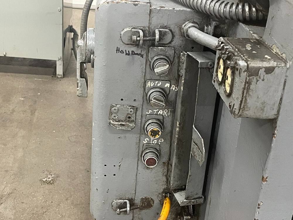 Lodge & Shipley 6’x 1/4″ Power Squaring Shear