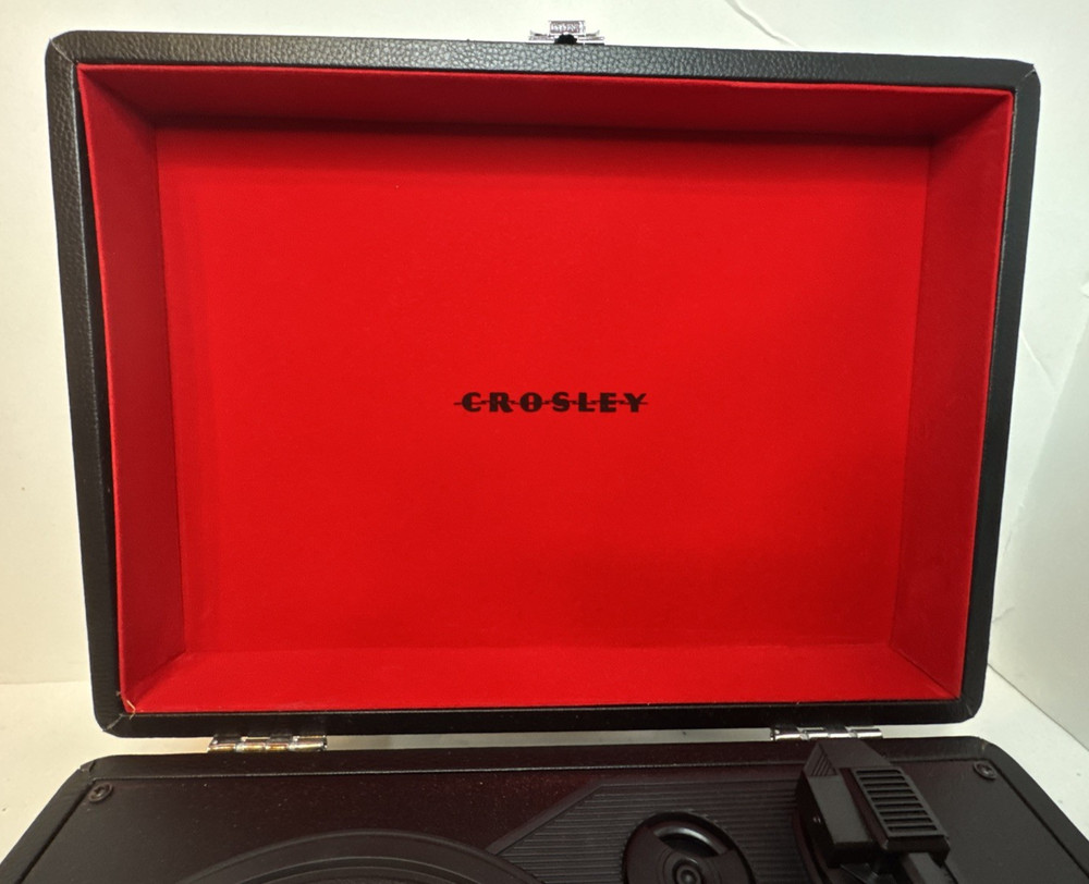 Crossley Cruiser Record Player Model CR005A-BK Tested