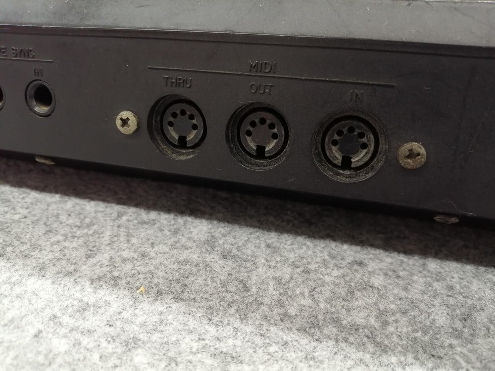 KAWAI Q-80 Digital Midi Sequencer Floppy Sequencer Emulator Drive Junk