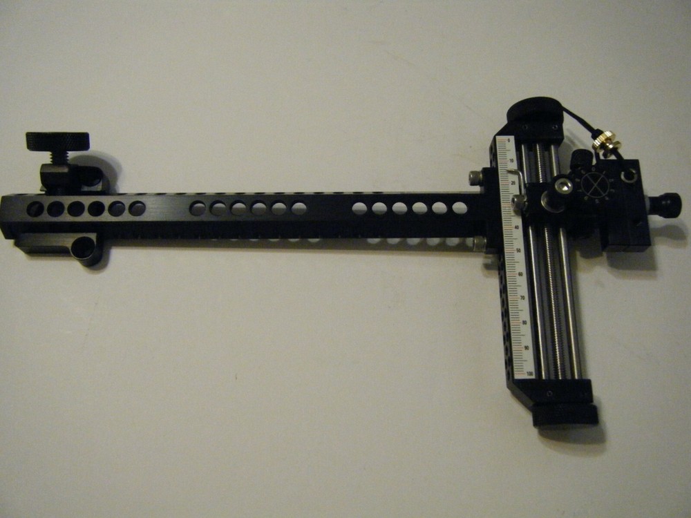 5" DAVIS RECURVE SIGHT-Black/Black knobs.