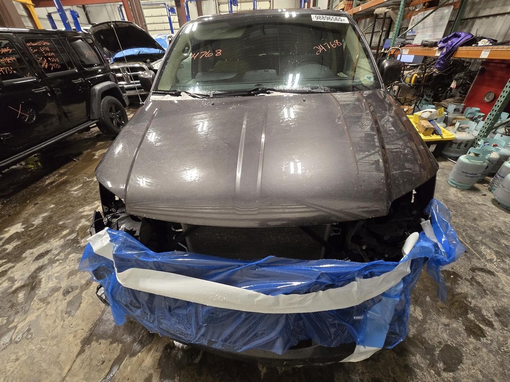 Used A/C Selector Switch fits: 2016 Dodge Caravan AC front dash mounted manual c