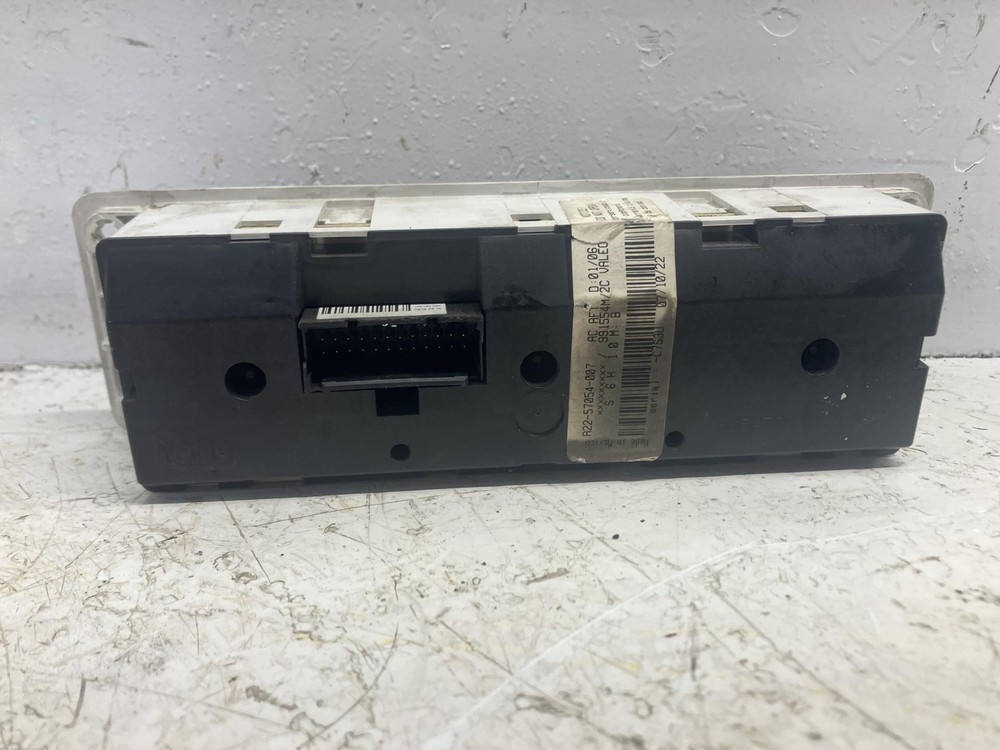 Freightliner M2 106 Heater A/C Temperature Controls - Used