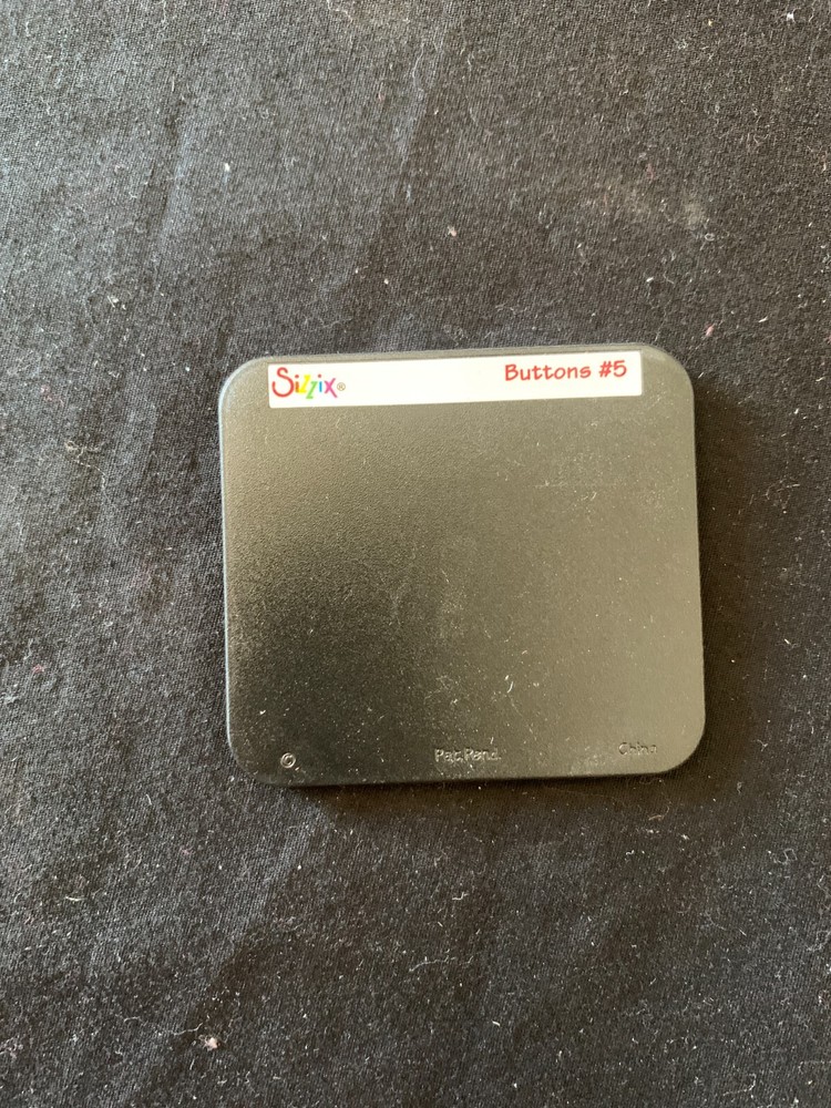 Sizzix Sizzlits - Buttons #5