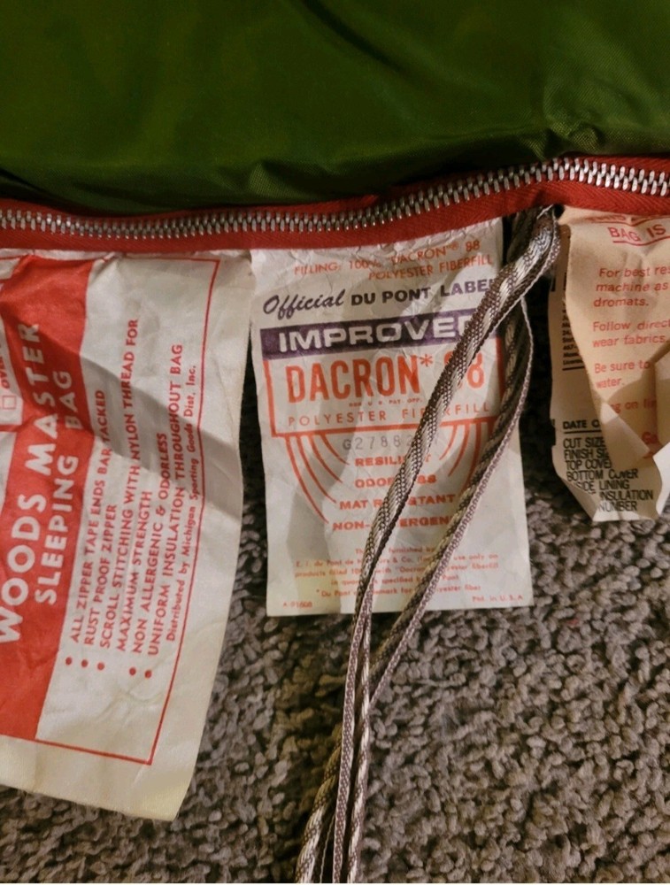 Vintage Green / Red With Ducks Woods Master Sleeping Bag