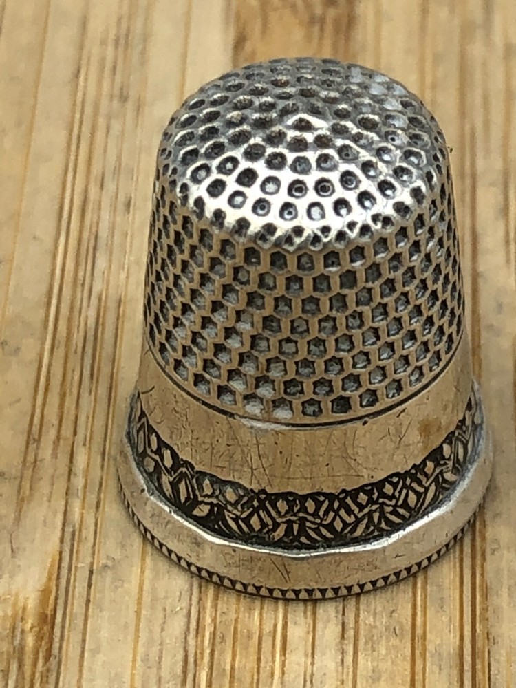 Vintage Sterling Silver Thimble, size 7