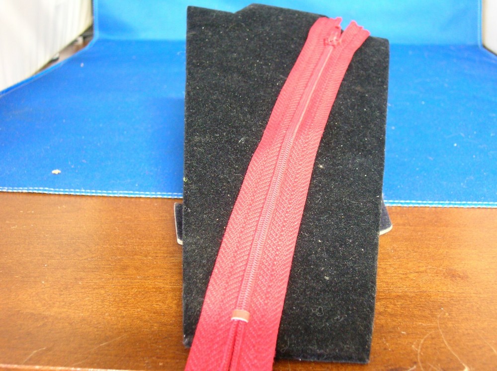 New Red zipper 8 1/2" with nylon coils