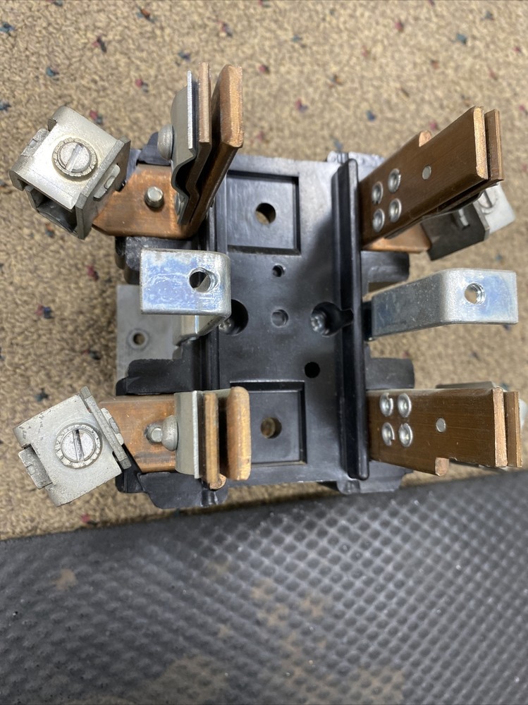 CHALLENGER / BRYANT Replacement Meter Socket 200 Amp 120/240v 4 Jaw