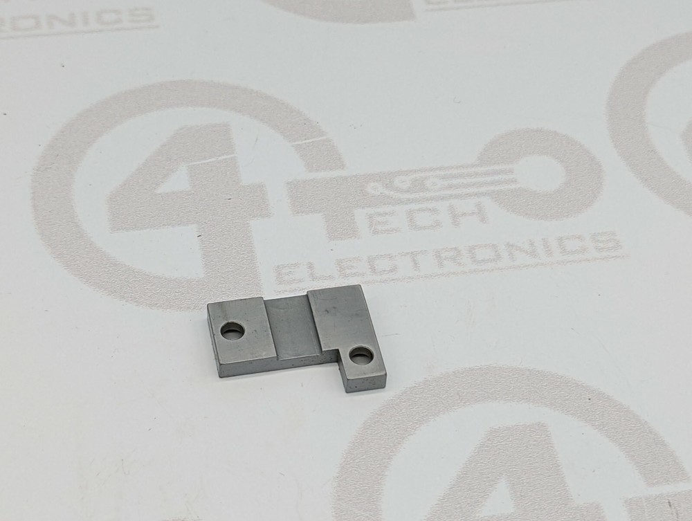 Universal Instruments Radial Locator Retainer 30921802