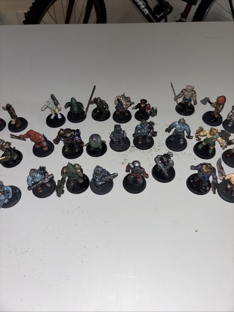 45 Unique Kitbashed Super Mutants 28mm