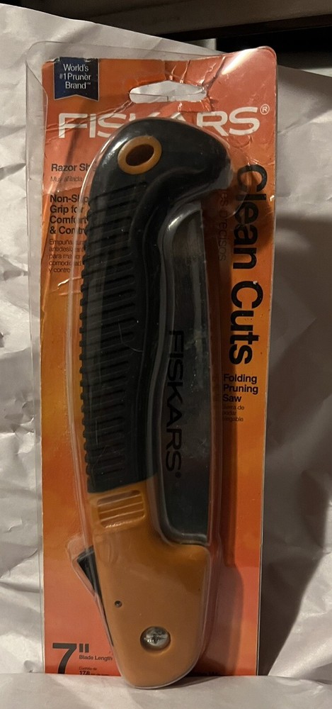 FISKERS CLEAN CUTS 7” FOLDING PRUNING SAW IN ORIGINAL PACKAGE