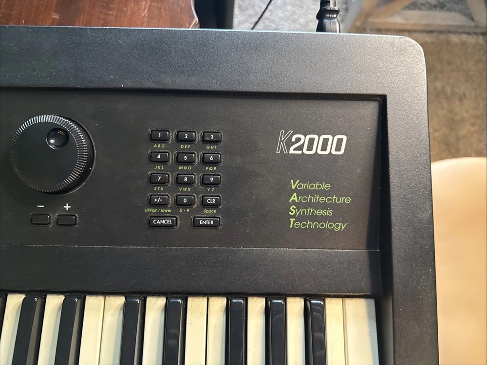 Kurzweil K2000 VAST Variable Architecture Synthesis Technology Keyboard Works