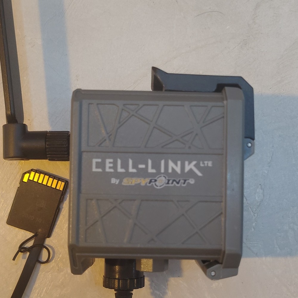 SPYPOINT CELL-LINK LTE Trail Camera Adapter Gray SD Card Batteries