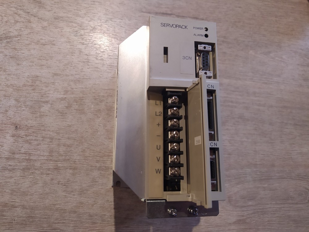 YASKAWA SGD-08VH SERVOPACK [REFURBISHED]