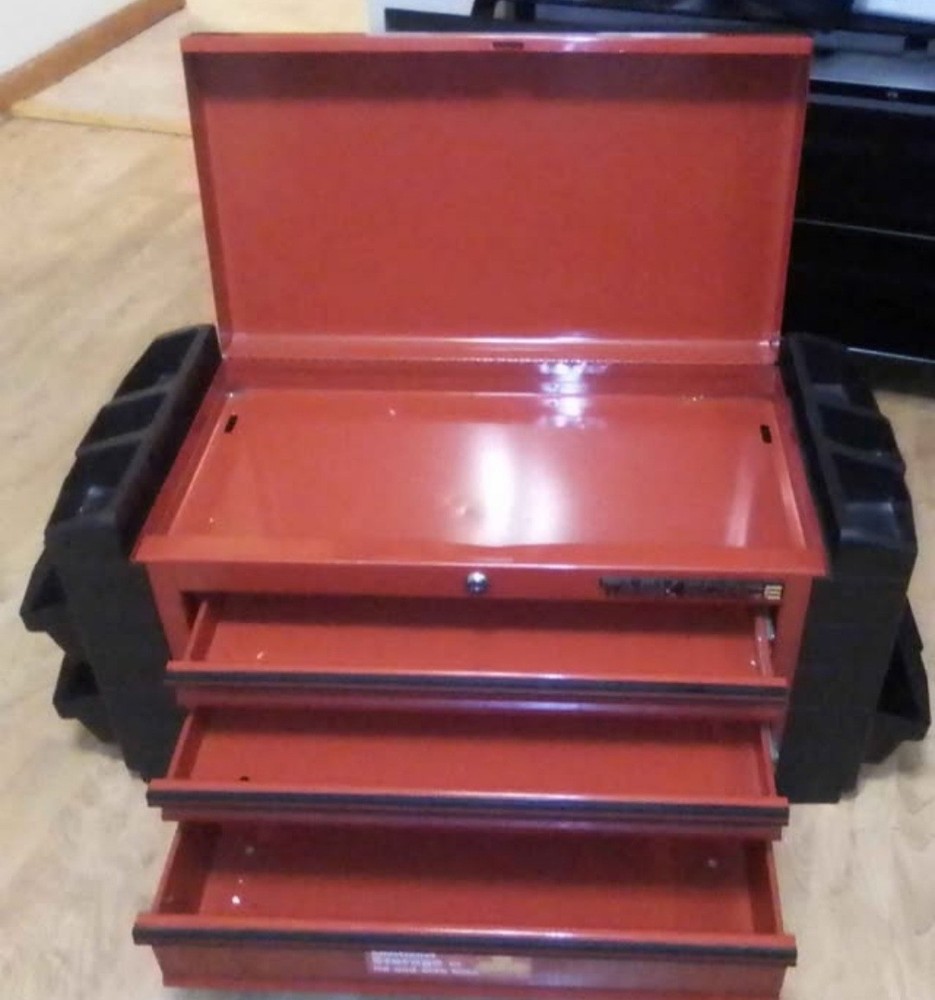 Taskforce 3 Drawer Stackable Chest Red