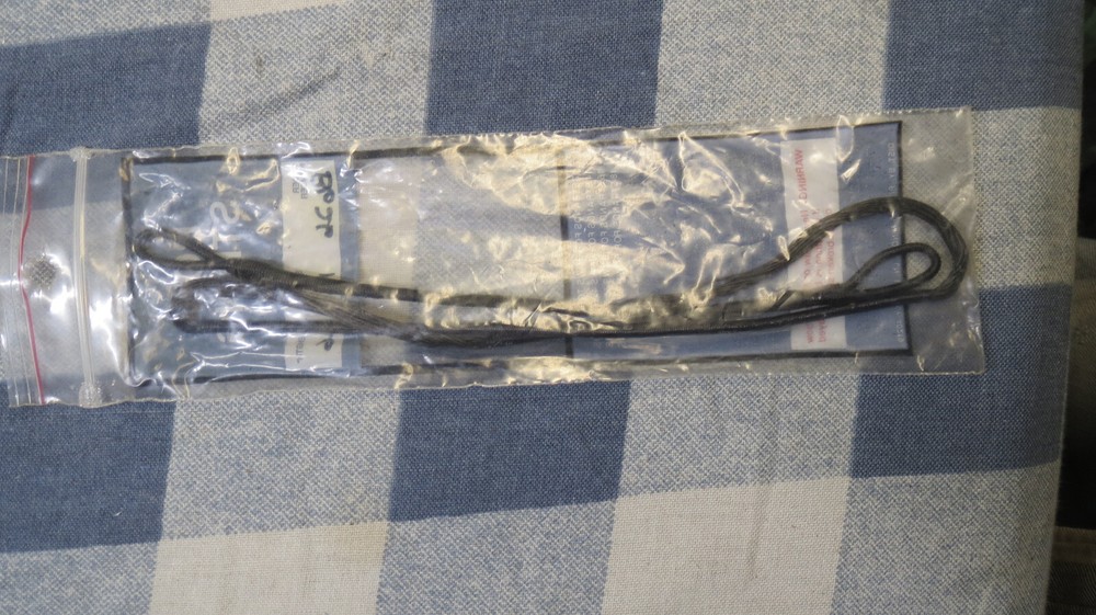 Archery compound bow string 16 strand 26" NEW !!! For 55 to 70 Lb Bows