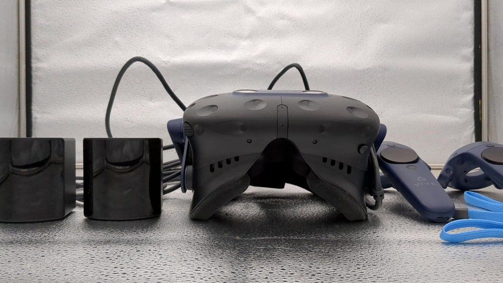 Htc Vive Pro 2 Virtual Reality System
