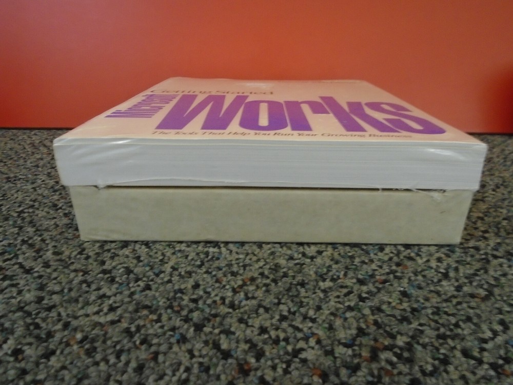 Vintage Microsoft Works Gateway 2000 Edition Getting Started (new old stock)