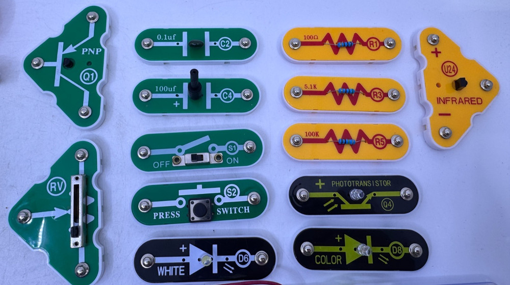 Elenco Snap Circuits Lot Replacement Parts Pieces