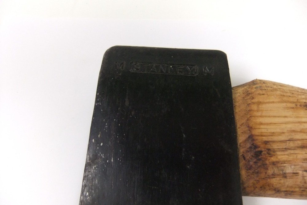Vintage Stanley 2 ¼ Lb Axe
