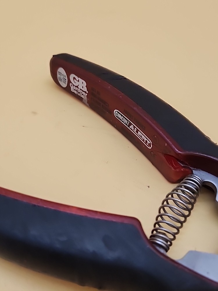 Gardner Bender Wire Strip Circuit Alert