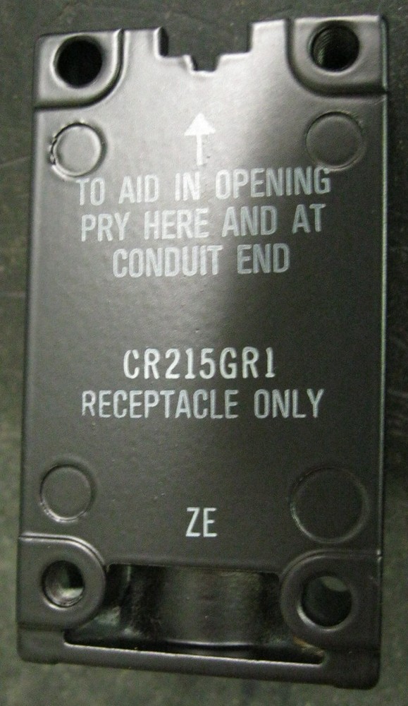 GE CR215GR1 Single Pole Receptacle
